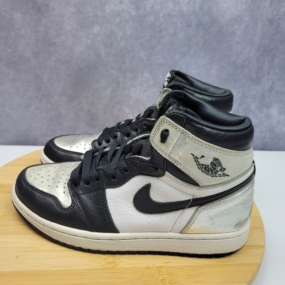 Nike Air Jordan 1 High OG Metallic Silver Size 7 - Picture 3 of 14